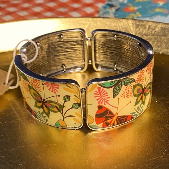 SALE 2/$20!! NWT Lily Bloom flower,butterfly bracelet,earth friendly - Picture 2 of 11